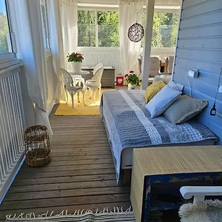 Rosegarden - Art&nature - Talo Luonnossa *