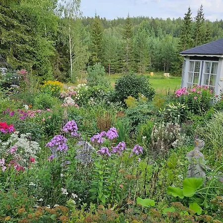 Rosegarden - Art&nature - Talo Luonnossa Kotimajoitukset