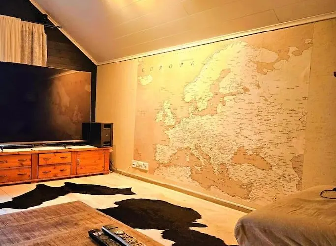 Rosegarden - Art&nature - Talo Luonnossa ホームステイ エスポー