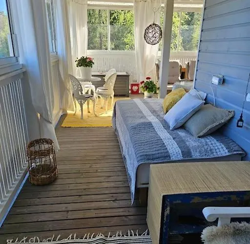 Rosegarden - Art&nature - Talo Luonnossa *